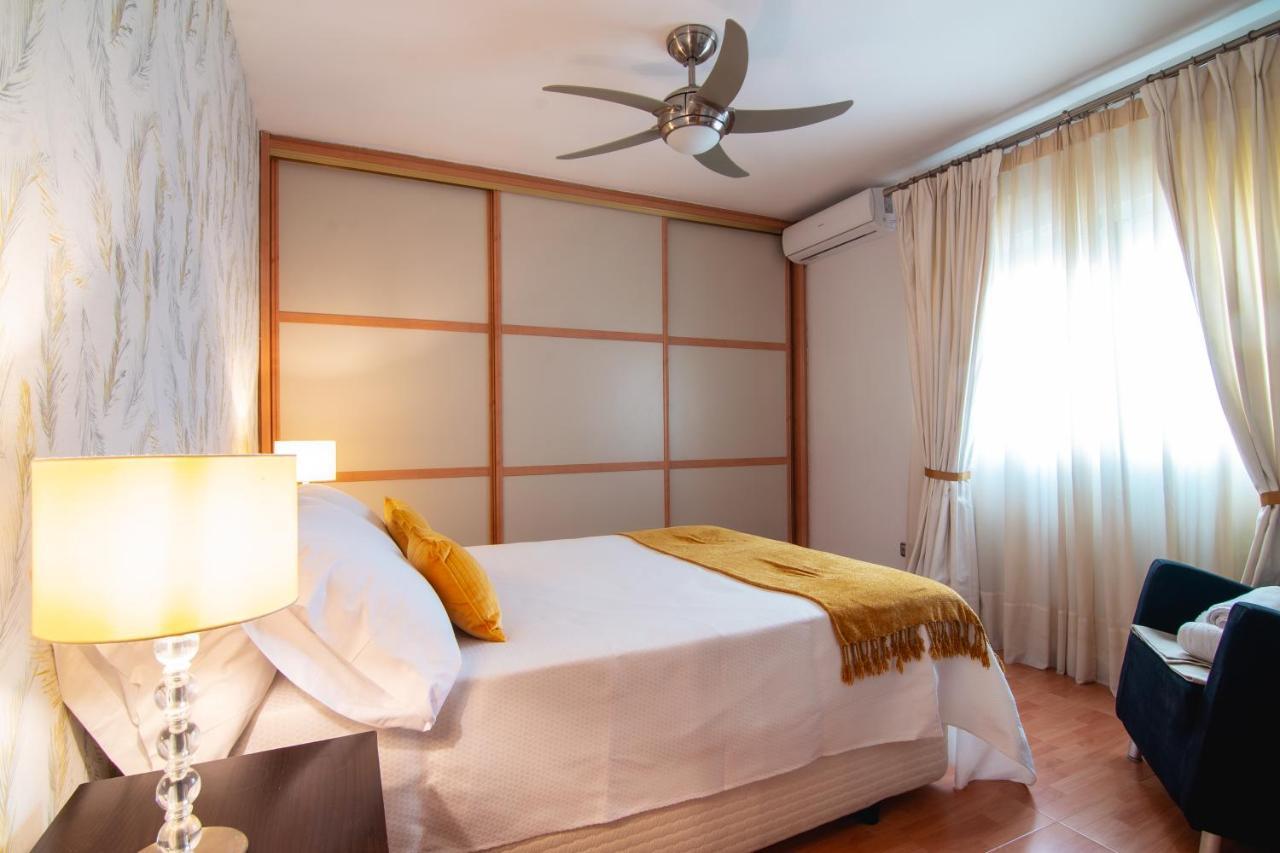 Ibericabeds Centro Gracia Appartement Granada Buitenkant foto